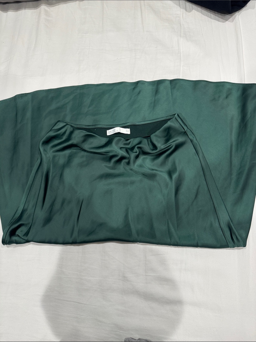 OAK + FORT Forest Green Satin Midi Skirt